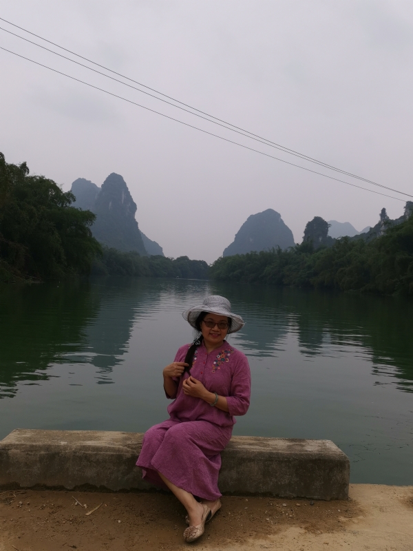 银子姐姐的第一张照片--河池上门女婿服务网